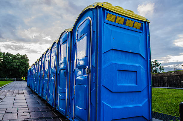 Types of Portable Toilets We Offer in Rossmoor, NJ